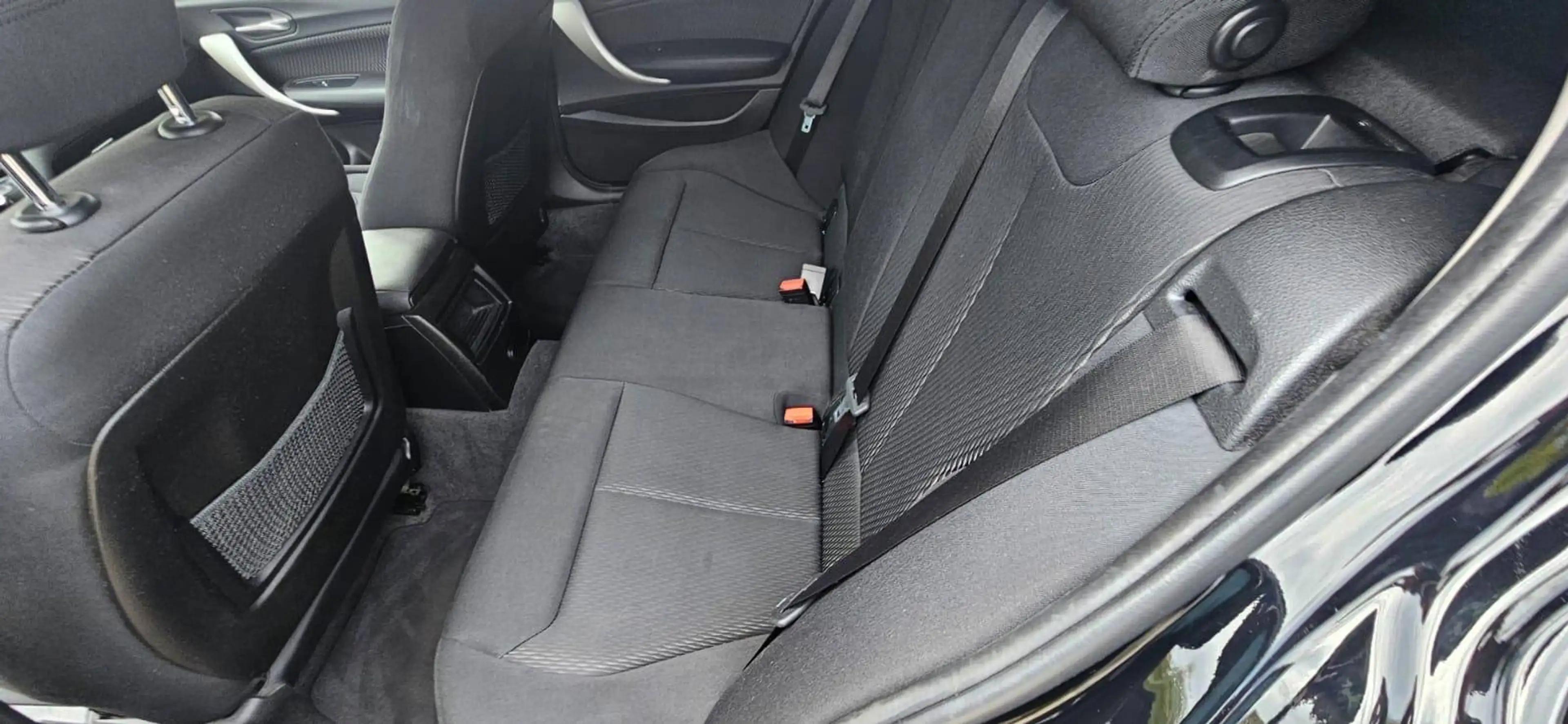 BMW 116 116 i — photo 14