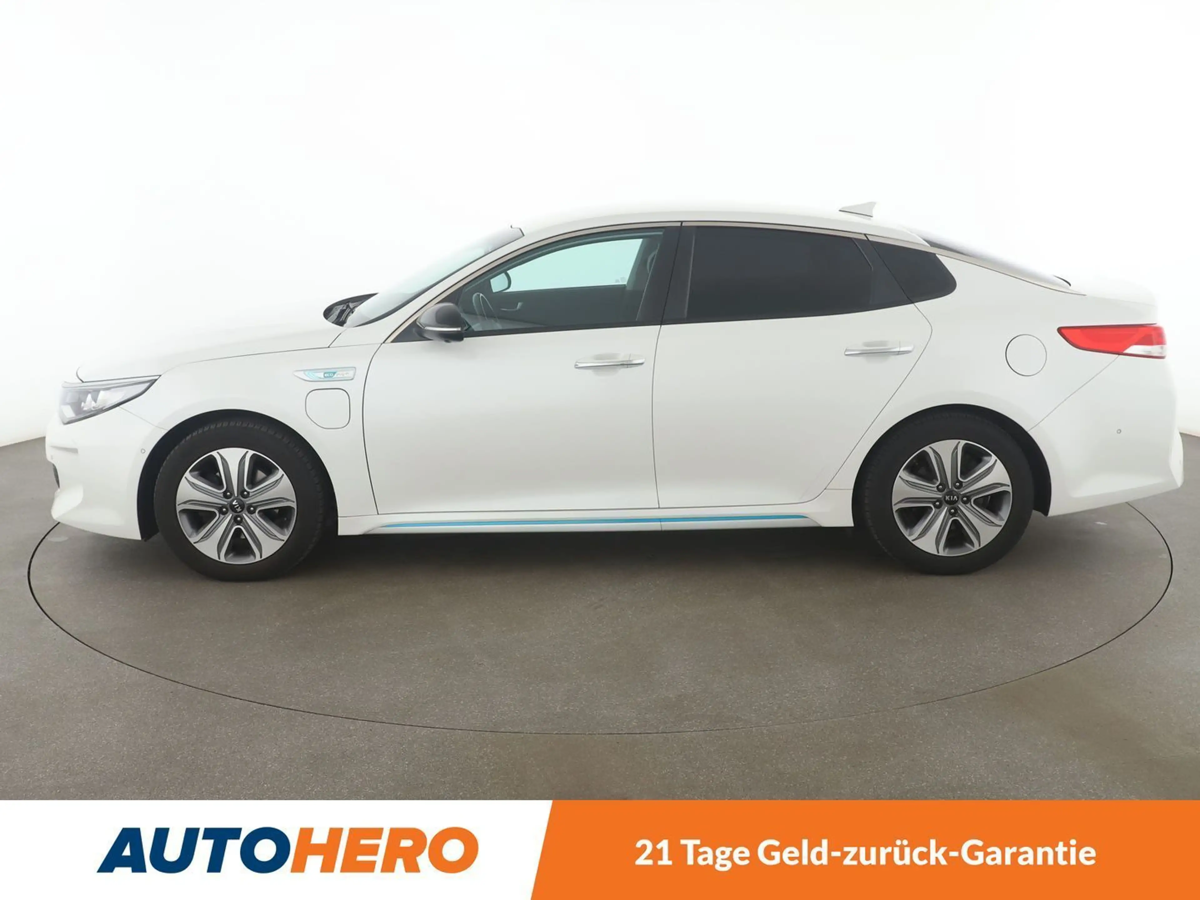 Kia Optima 2.0 Spirit Hybrid Aut.*NAVI*BI-XENON*ACC*CAM*PDC* — photo 3