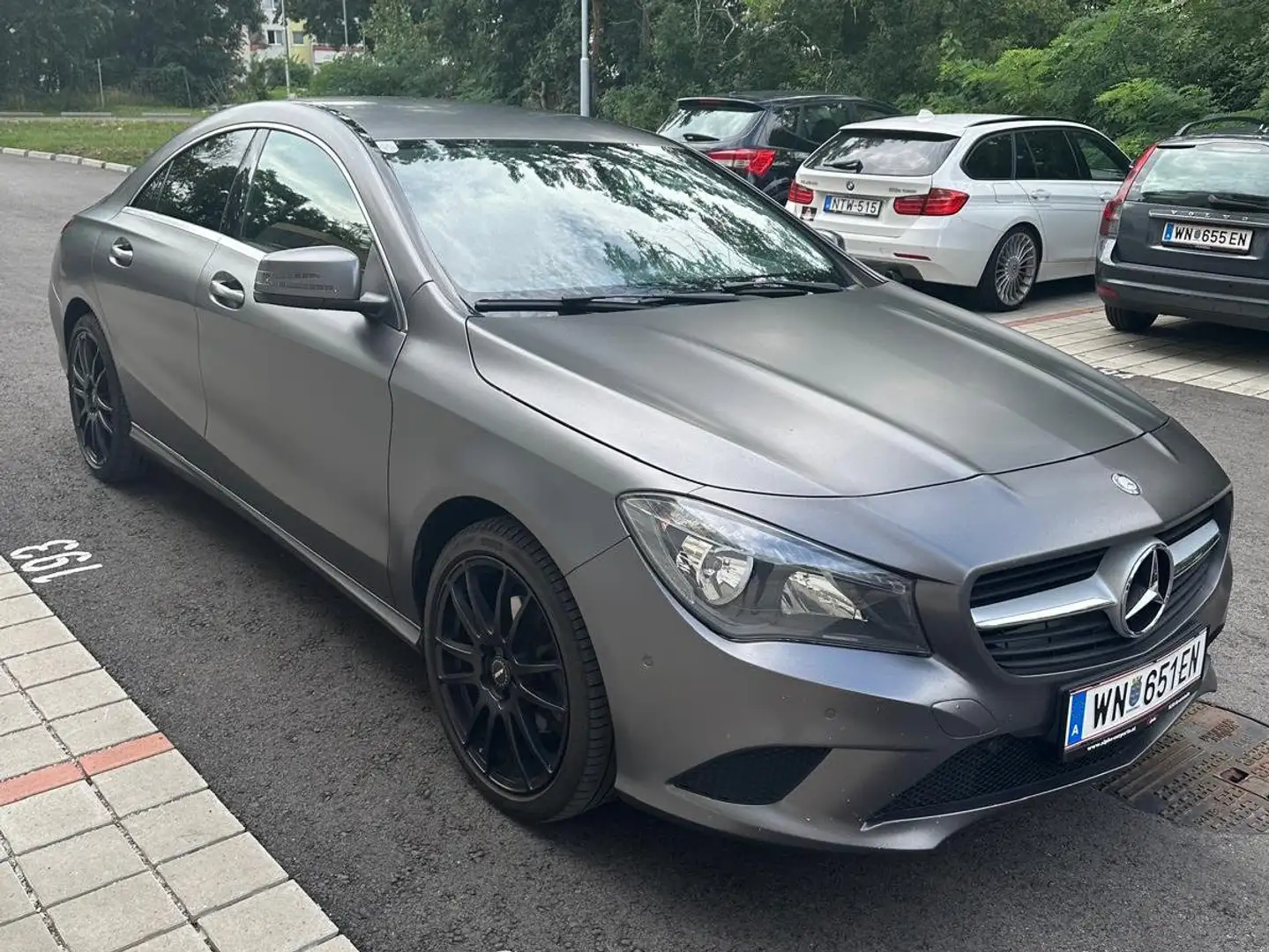 Mercedes-Benz CLA 220 CLA 220 CDI Aut. Grau - 1