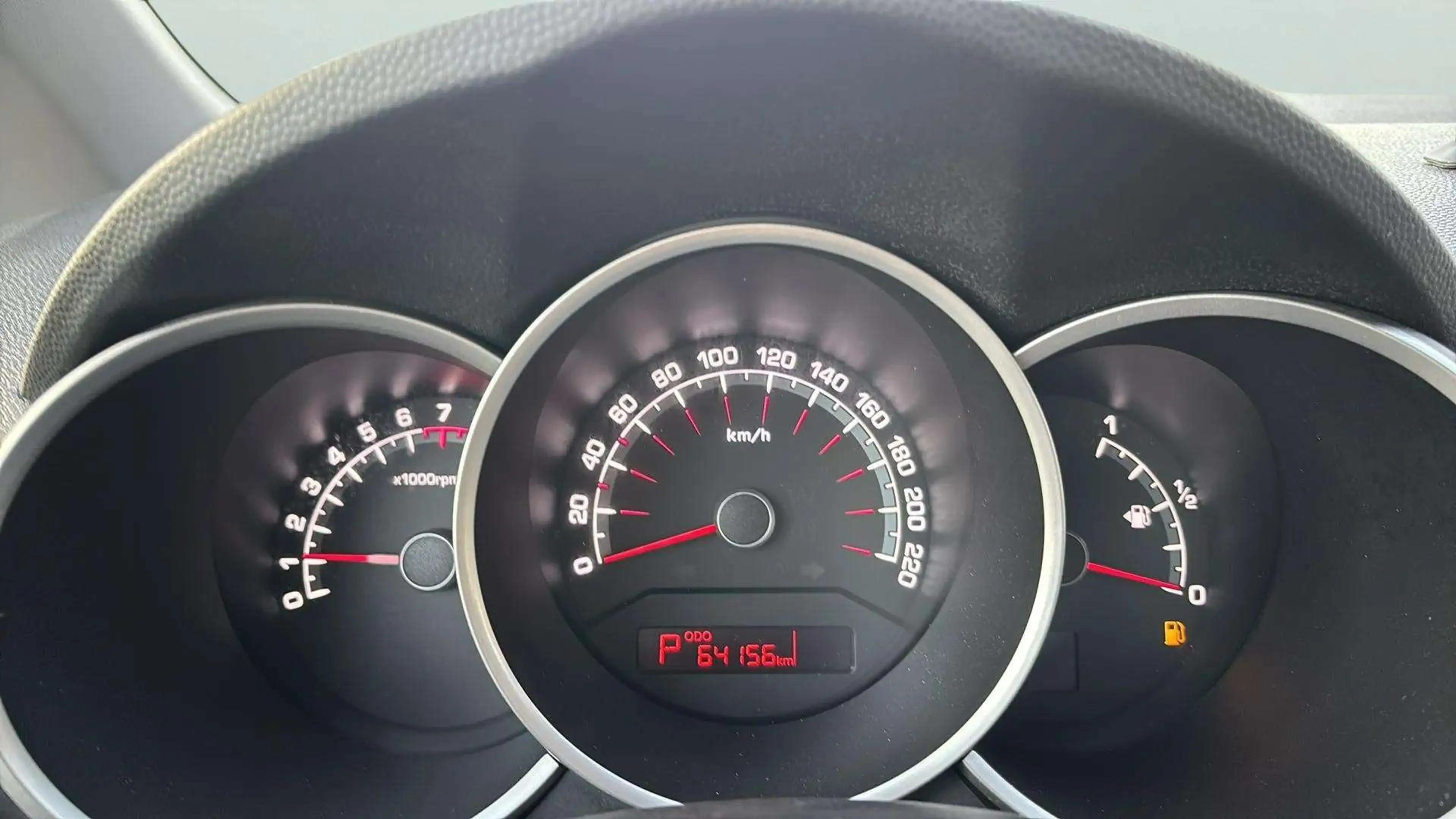 Kia Venga Automatik*Kamera*HU/AU Neu*Navi*Schiebe-D*Temp. — photo 15