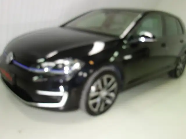 Volkswagen e-Golf VW e-Golf Top Ausstattung Leder,Navi