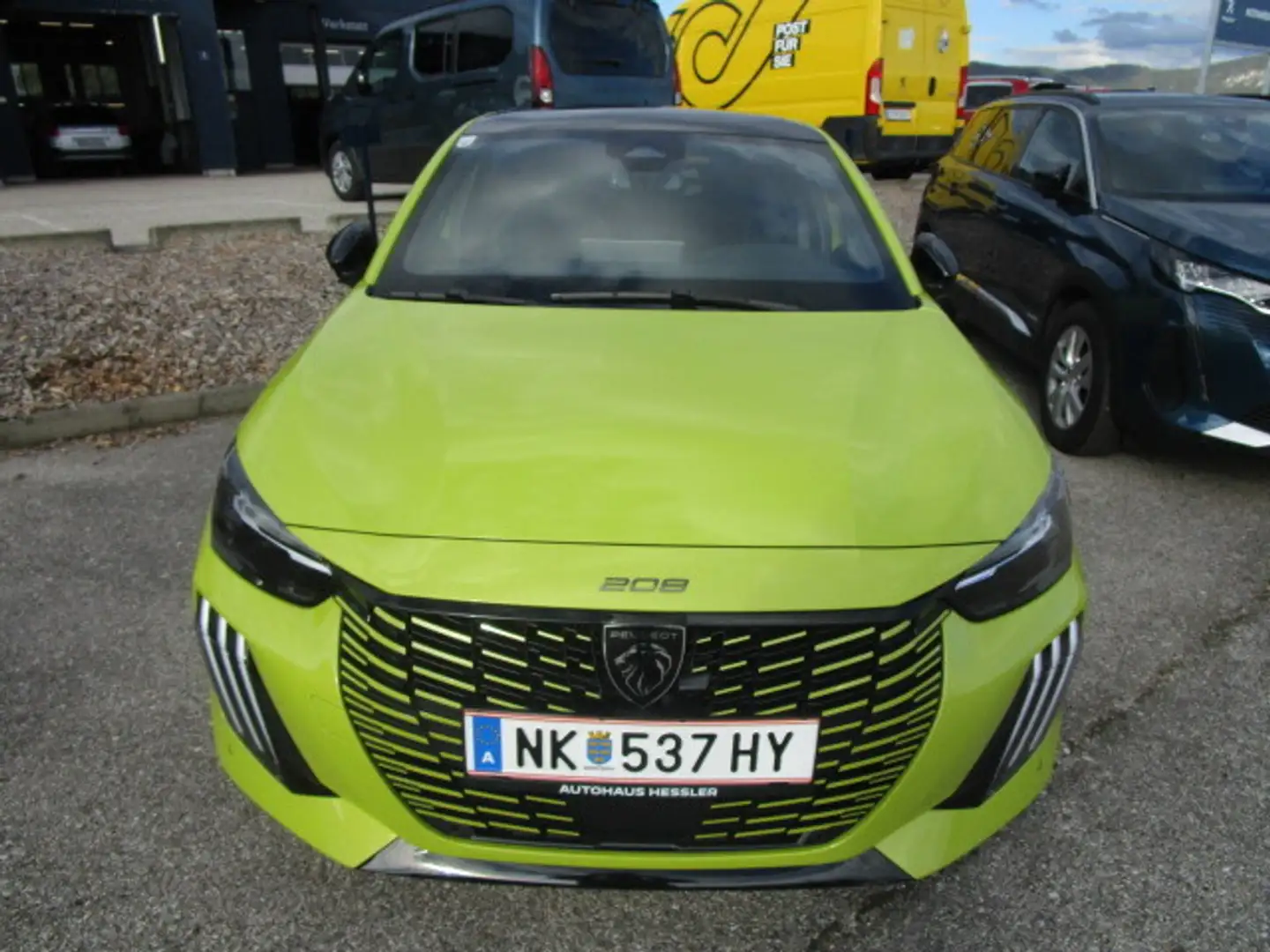 Peugeot 208 Hybrid 110 e-DCS6 GT Gelb - 2