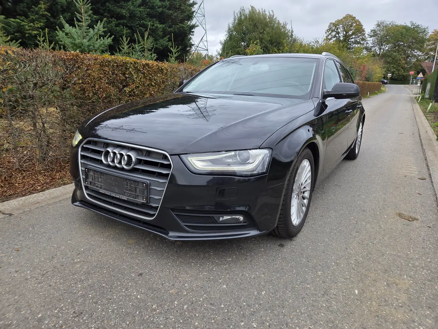 Audi A4 A4 Avant 1.8 TFSI Ambition MET MOTORSCHADE!!! Zwart - 2