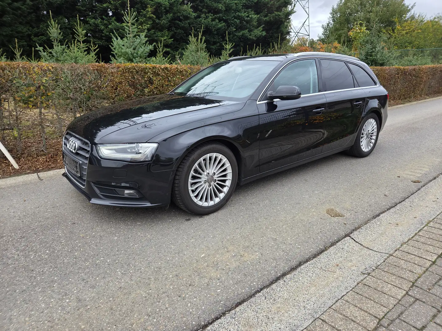 Audi A4 A4 Avant 1.8 TFSI Ambition MET MOTORSCHADE!!! Zwart - 1