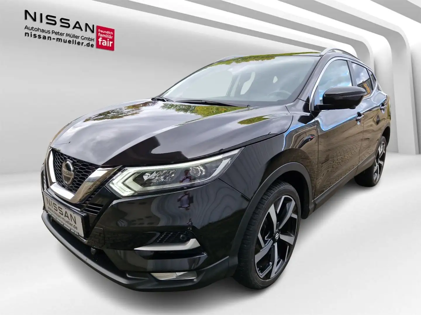 Nissan Qashqai 1.3 DIG-T 160 PS DCT 4x2 AKARI PGD 19" Noir - 1