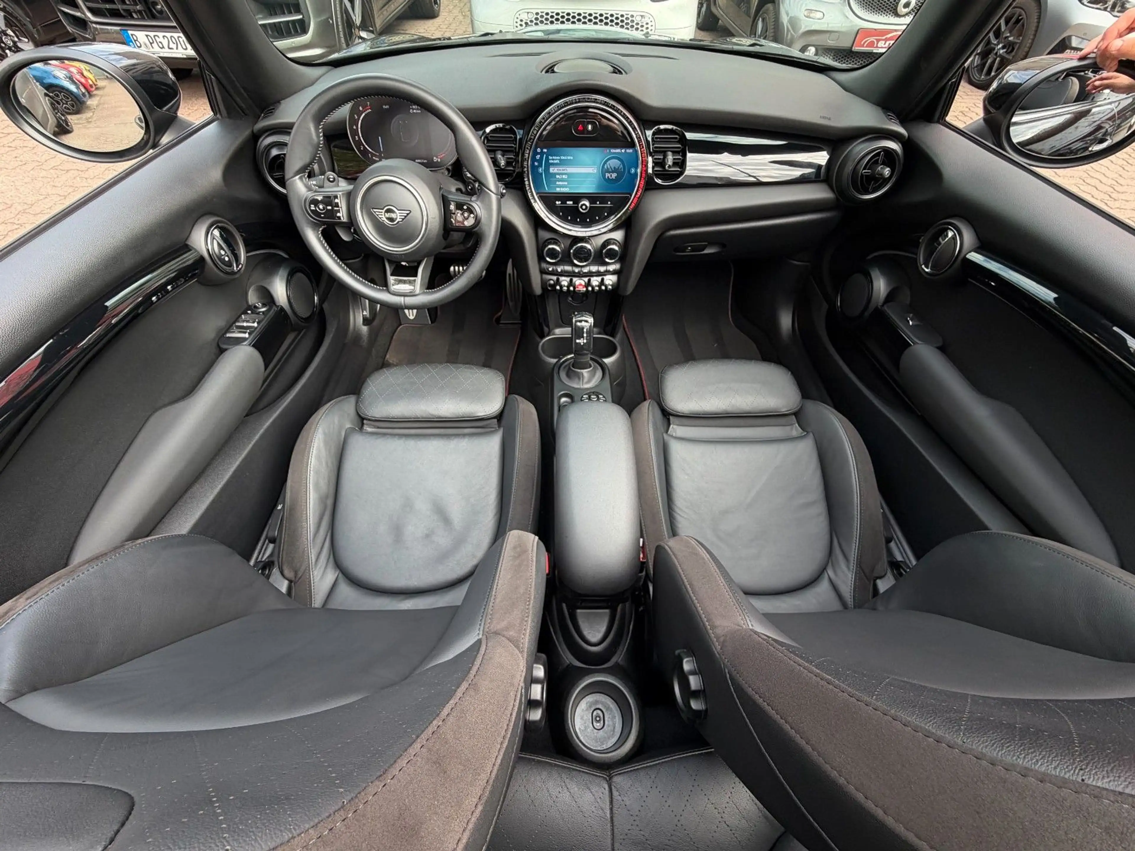MINI John Cooper Works Cabrio JohnCooperWorks Trim Cabrio*LEDER*SHZ*NAVI*PTS* — photo 3