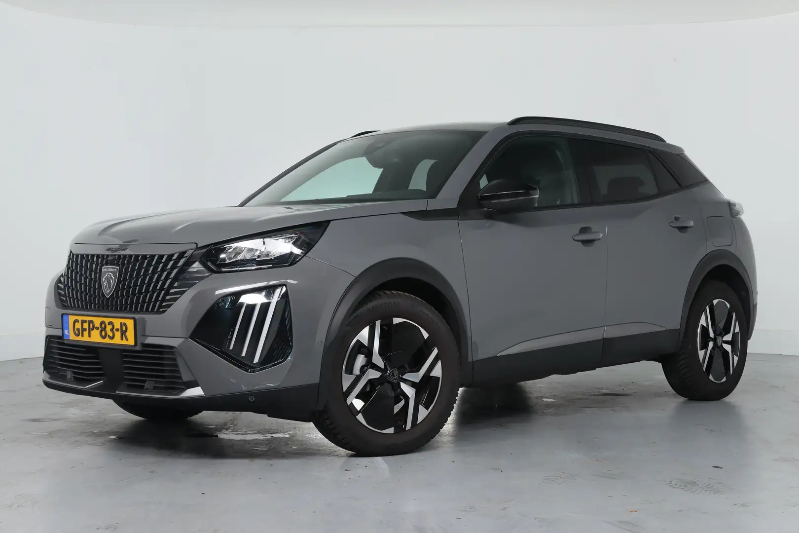 Peugeot 2008 1.2 PureTech 100 Allure | Keyless | 360 Camera | C Gris - 1