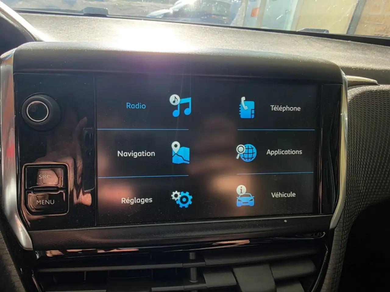 Peugeot 208 208 — photo 4