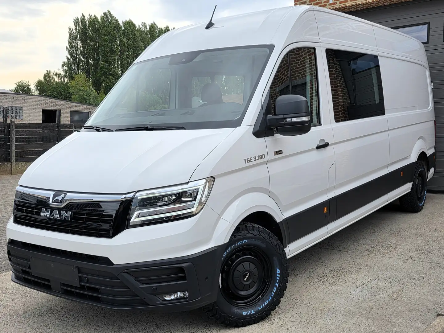 MAN TGE 3.180 DSG 44.990EX - 4X4 - 8.000 KM - FULL OPTION Blanc - 1