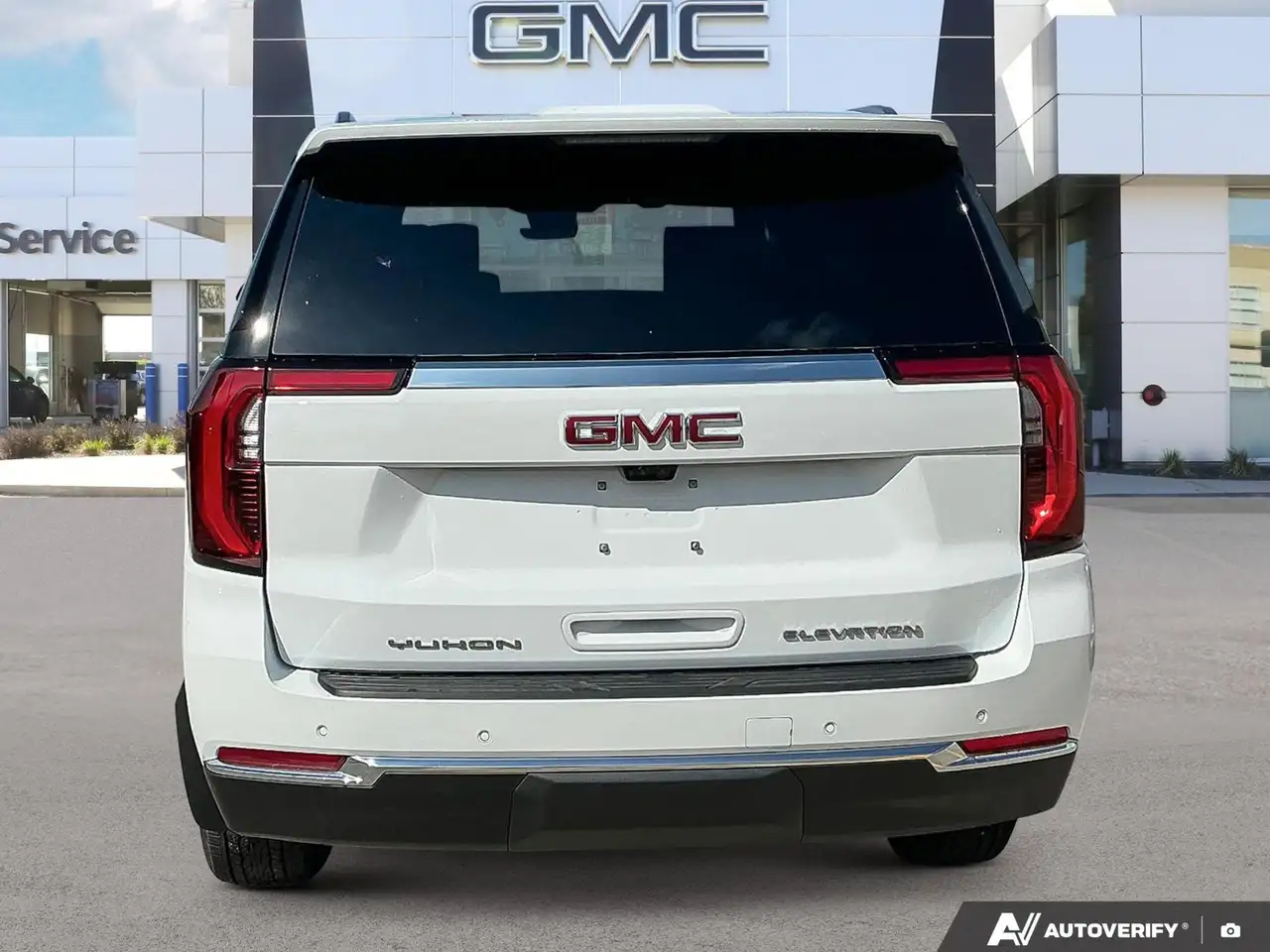 GMC Yukon photo GMC Yukon