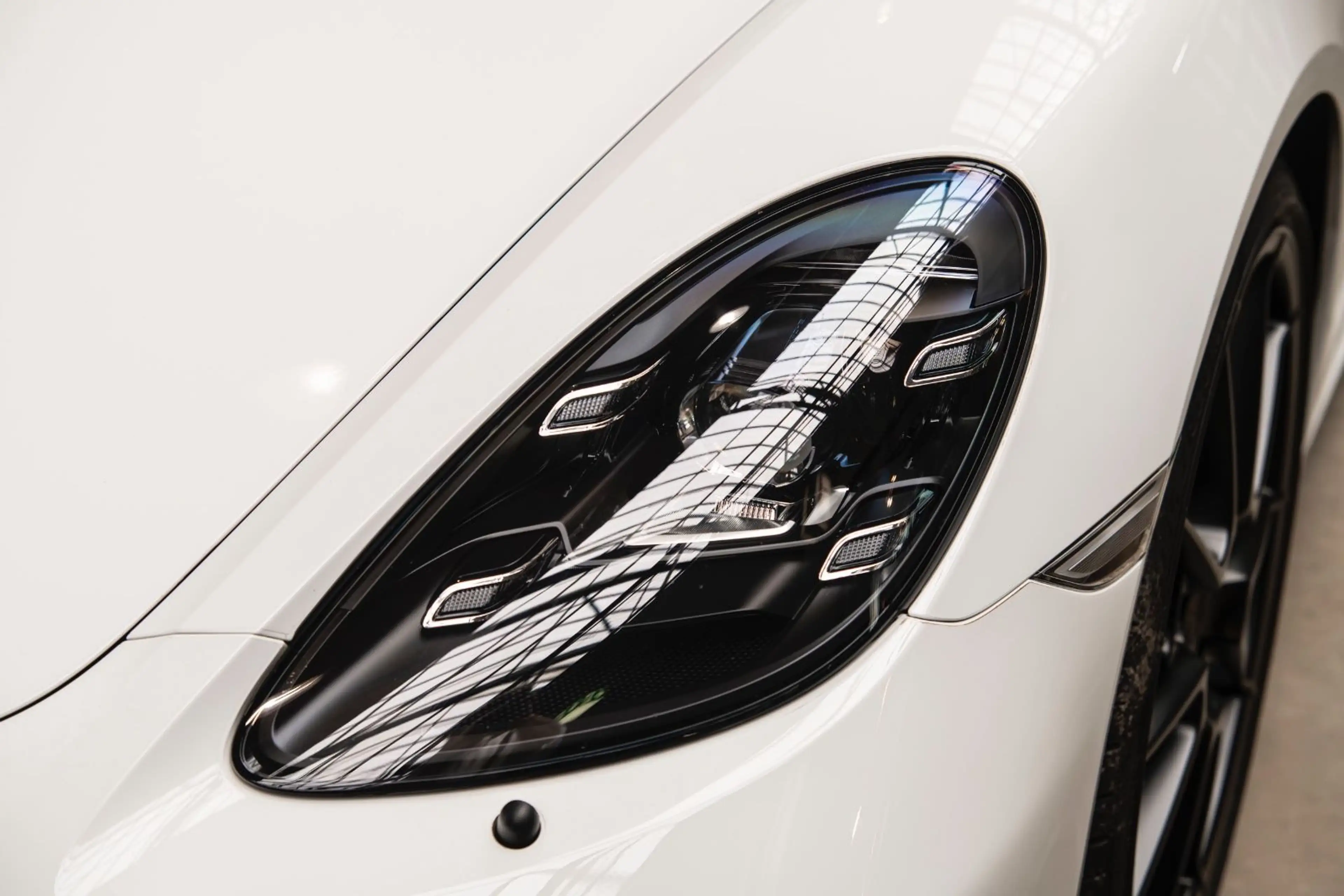 Porsche Boxster GTS 4.0 - PDK - Bose - SHZ - PDLS - PASM — photo 27