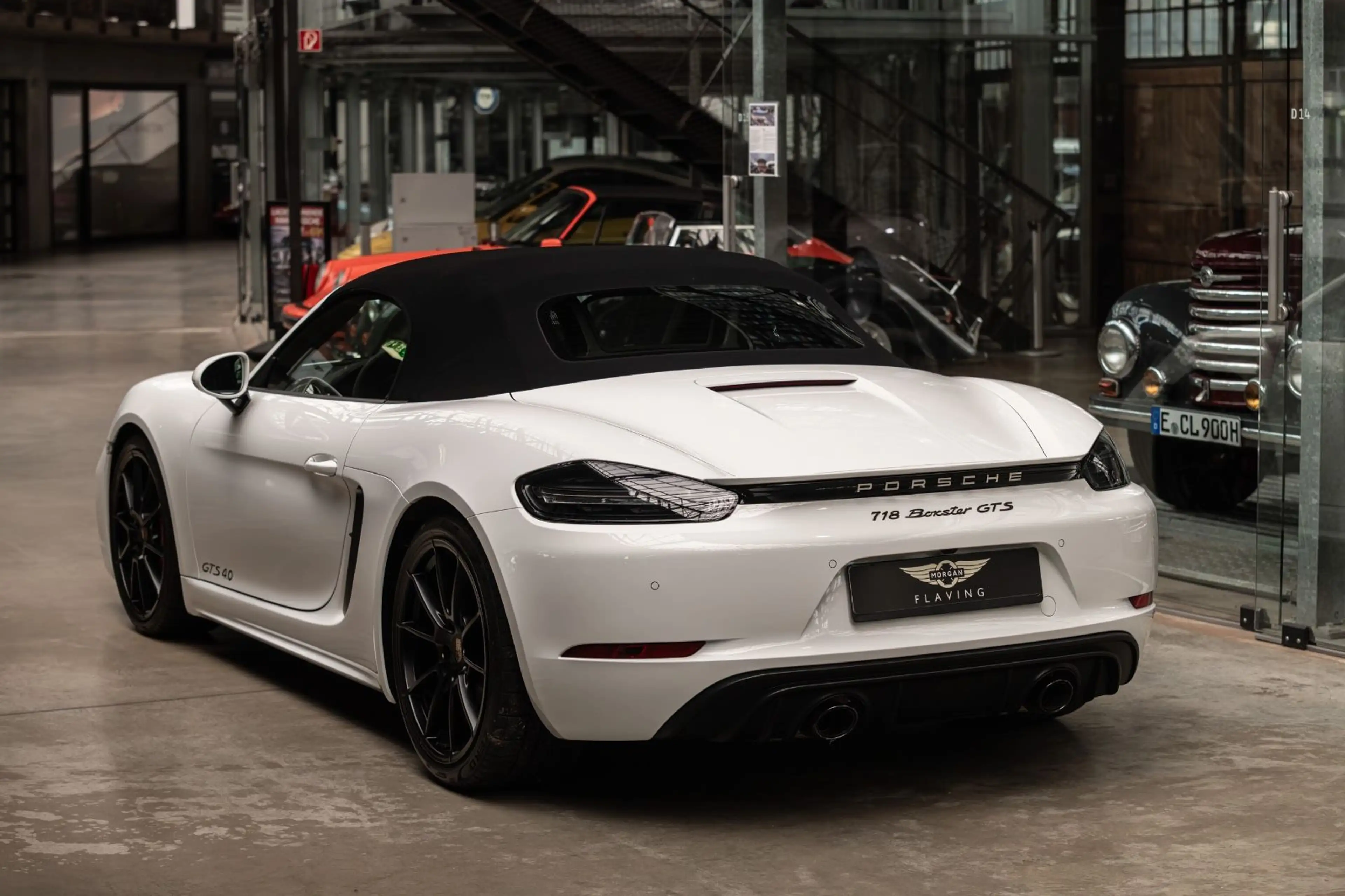 Porsche Boxster GTS 4.0 - PDK - Bose - SHZ - PDLS - PASM — photo 8
