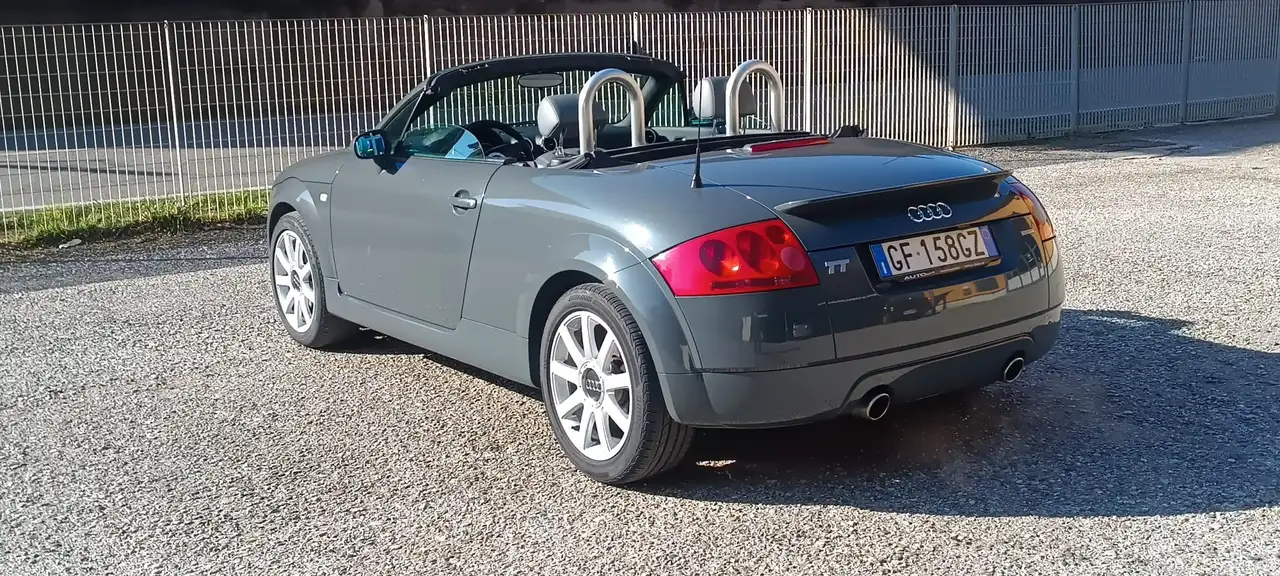 Audi TT Roadster 1.8t quattro 225cv, foto 3