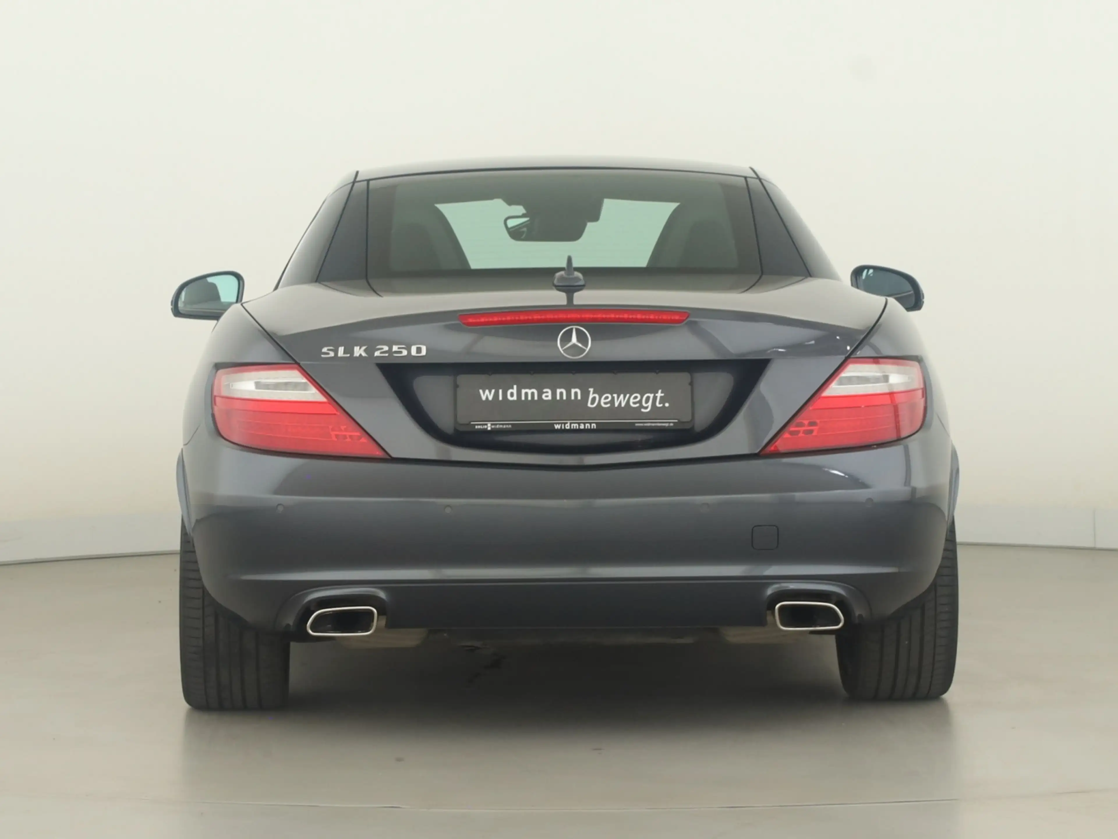 Mercedes-Benz SLK 250 Airscarf*Leder*Bi-Xenon + ILS*Comand*SHZ — photo 4