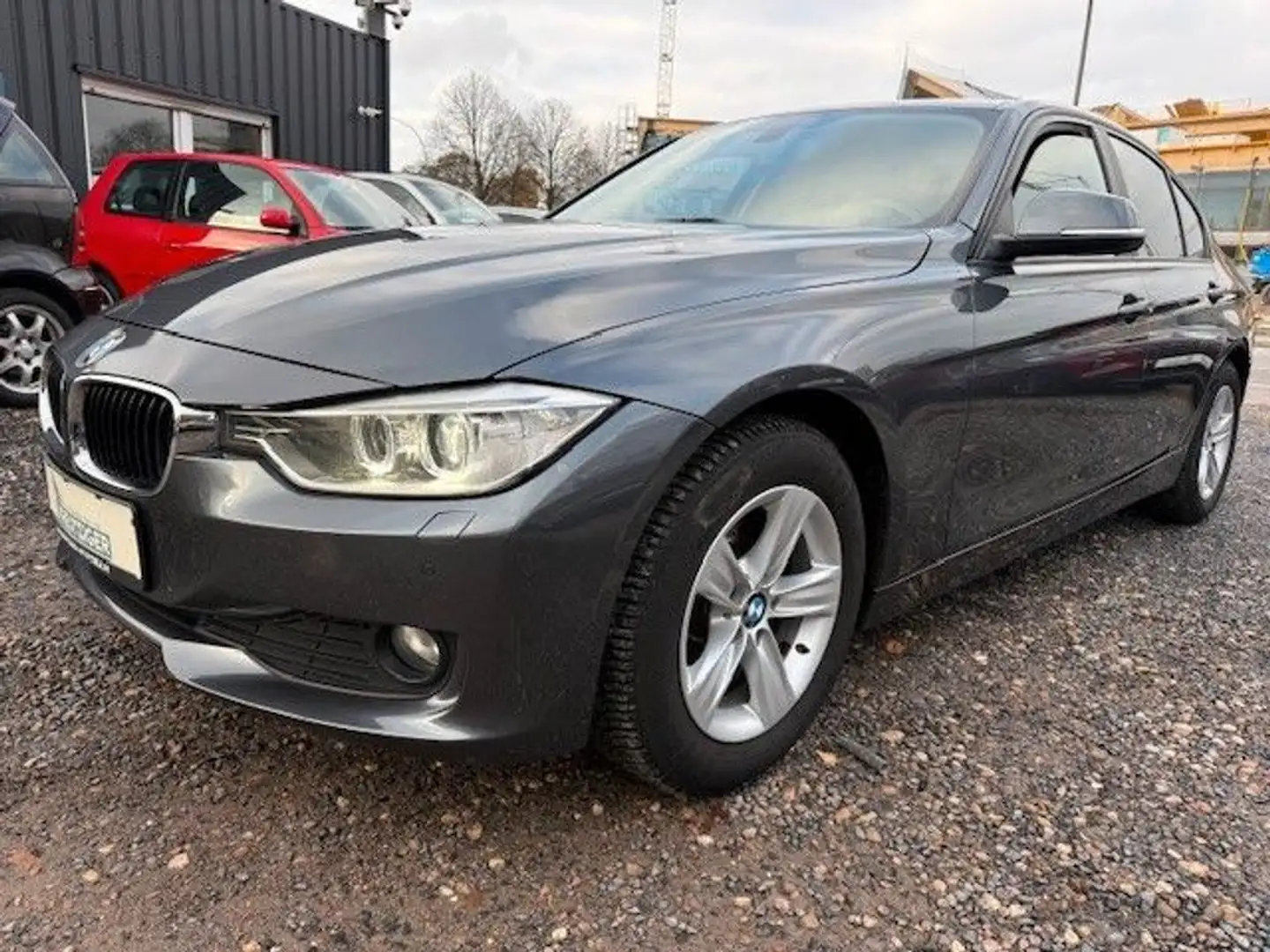BMW 316 d Limousine Gris - 1