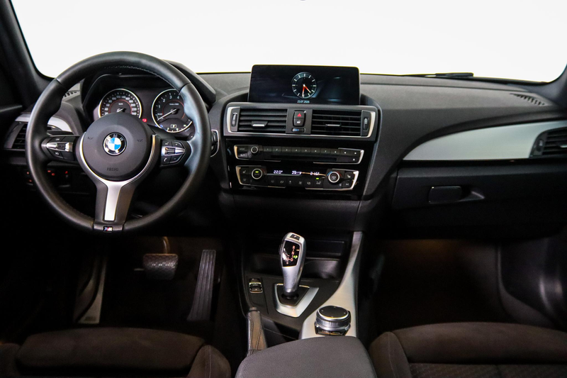 BMW 118 1-serie 118i Centennial Executive — photo 3