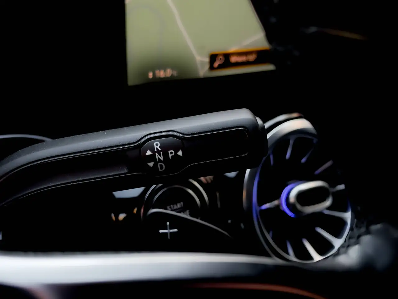 Mercedes-Benz GLA photo Mercedes-Benz GLA