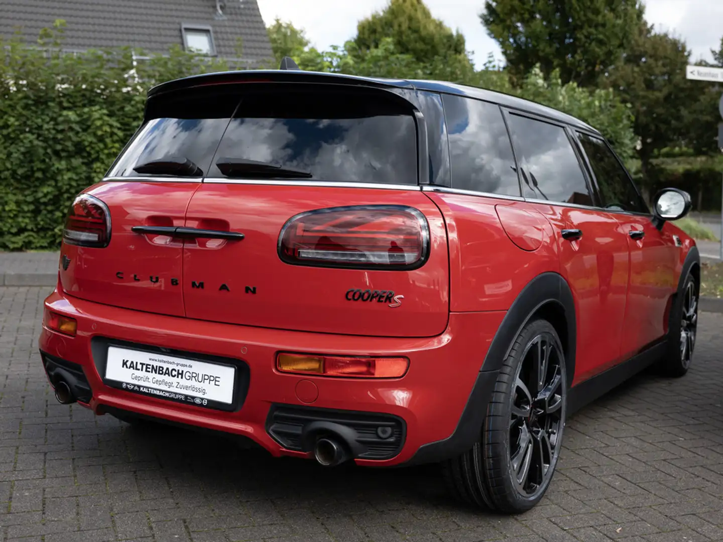 MINI Cooper Clubman Rouge - 2