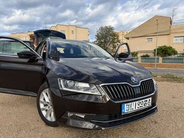 Combi 2.0 TDI DSG Style