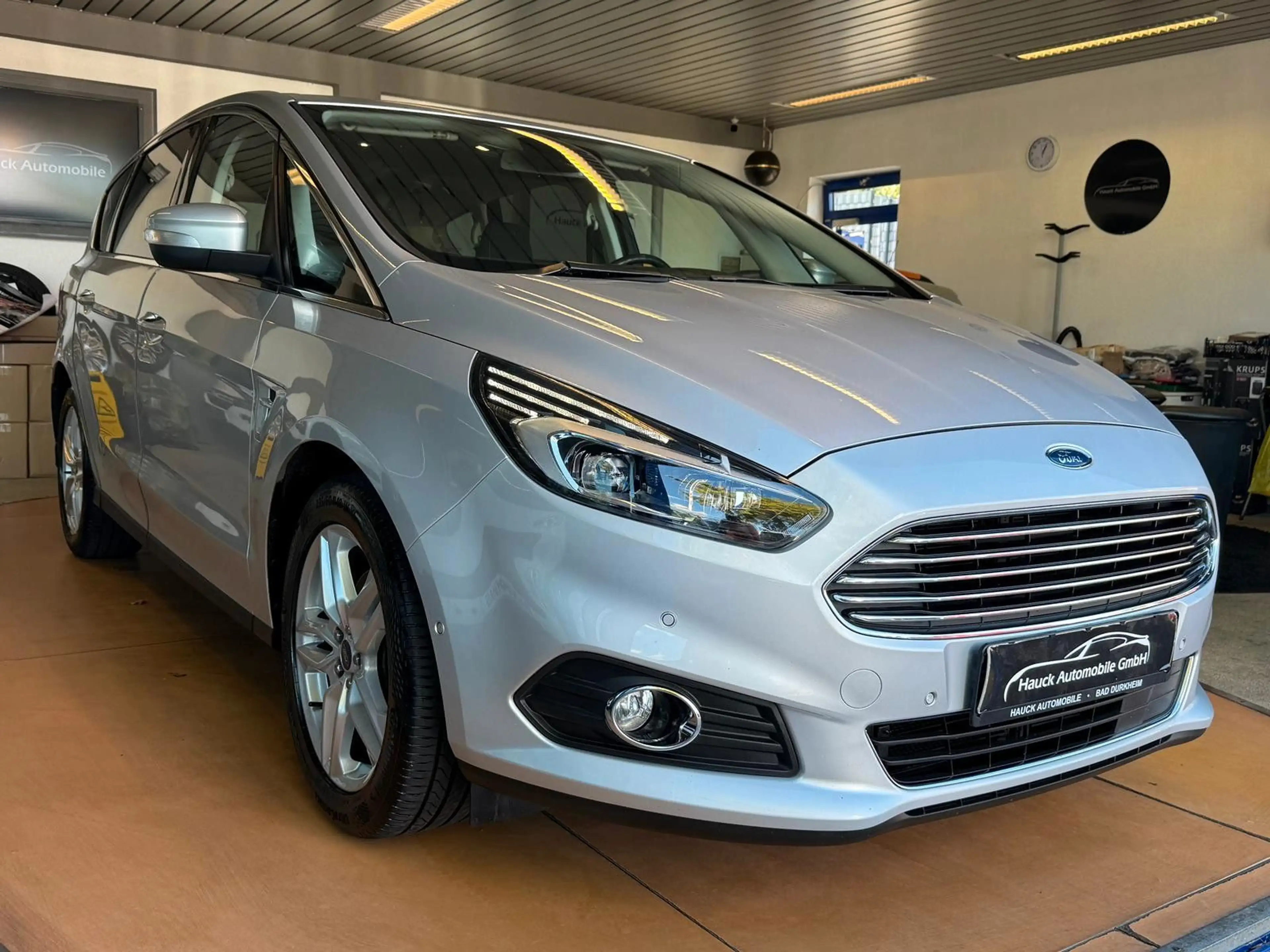 Ford S-Max S-MAX Titanium 7-Sitzer / Autom. / Navi / R-Kam — photo 6