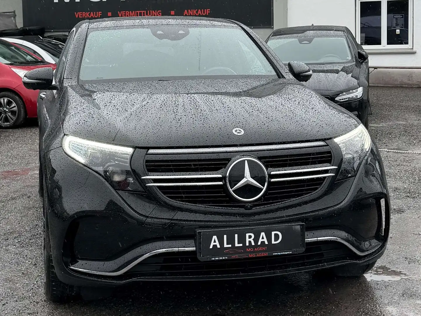 Mercedes-Benz EQC 400 AMG Line4Matic **Werksgarantie 11/27 Schwarz - 1