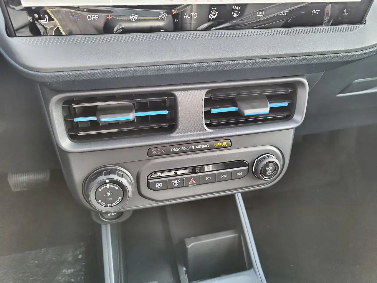 Ford Maverick снимка Ford Maverick