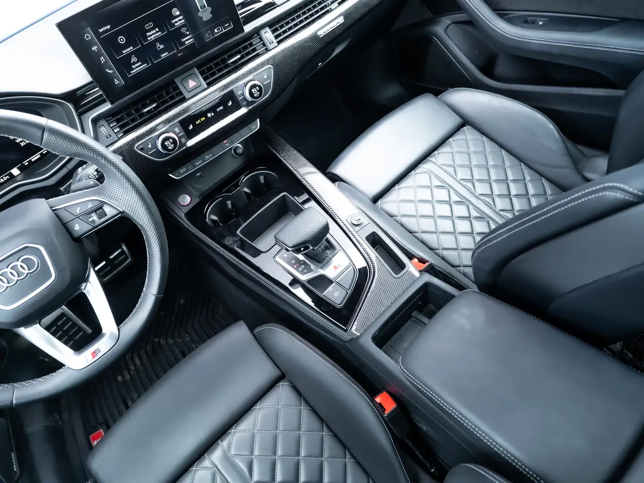 Audi S5 снимка Audi S5
