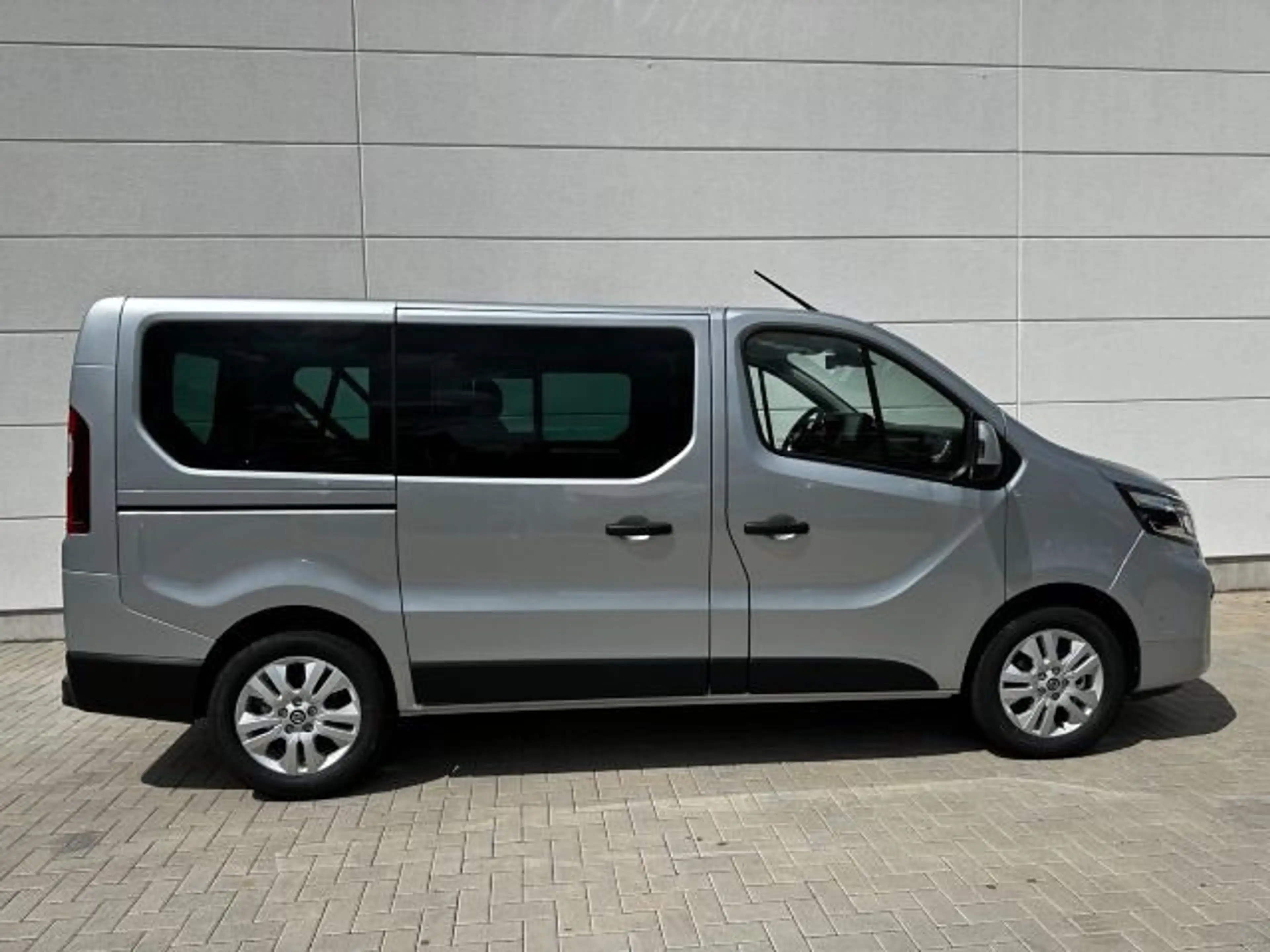 Nissan Primastar Kombi L1H1 Tekna *AUTOMATIK*8-Sitzer* — photo 6
