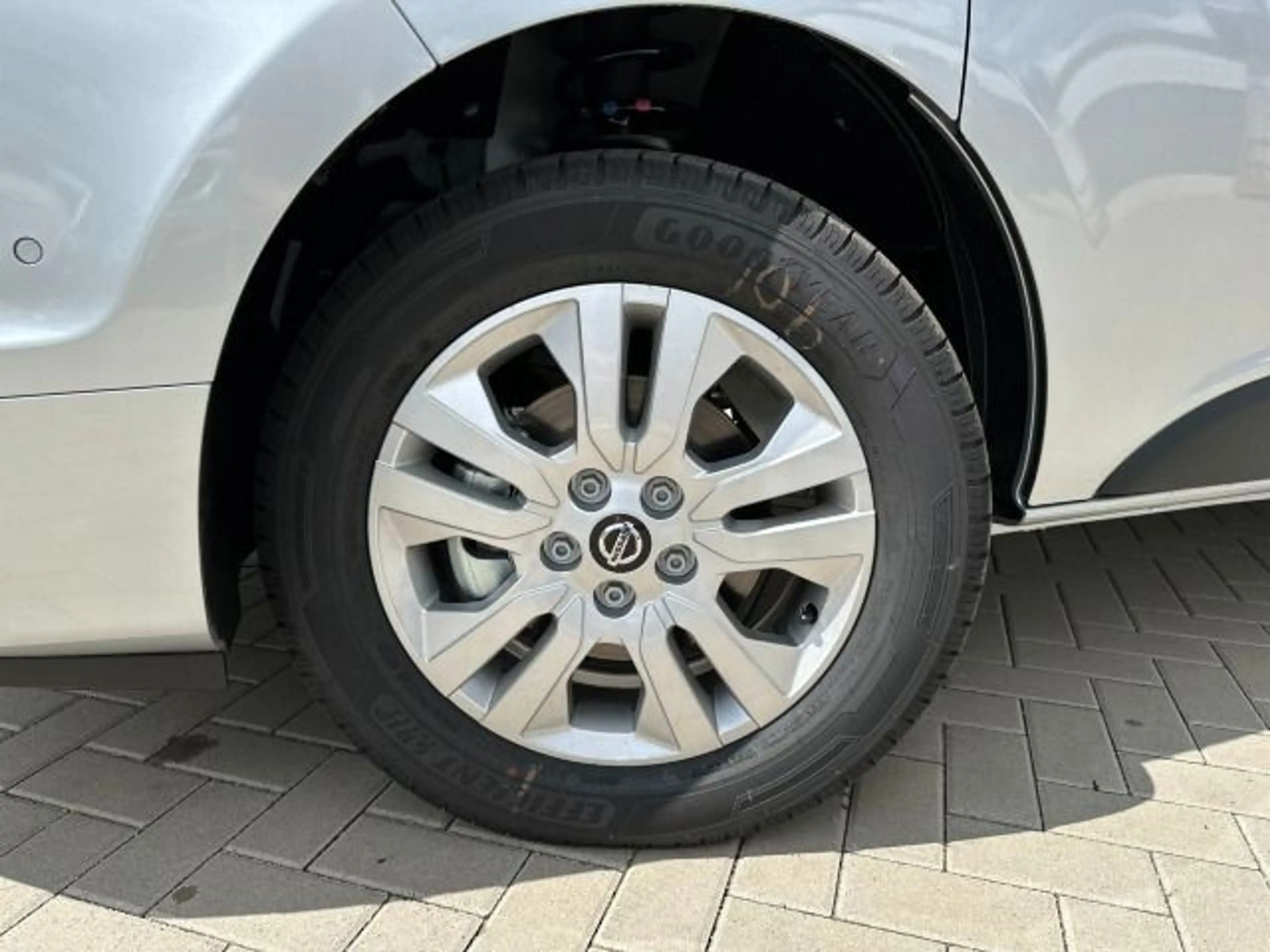 Nissan Primastar Kombi L1H1 Tekna *AUTOMATIK*8-Sitzer* — photo 5