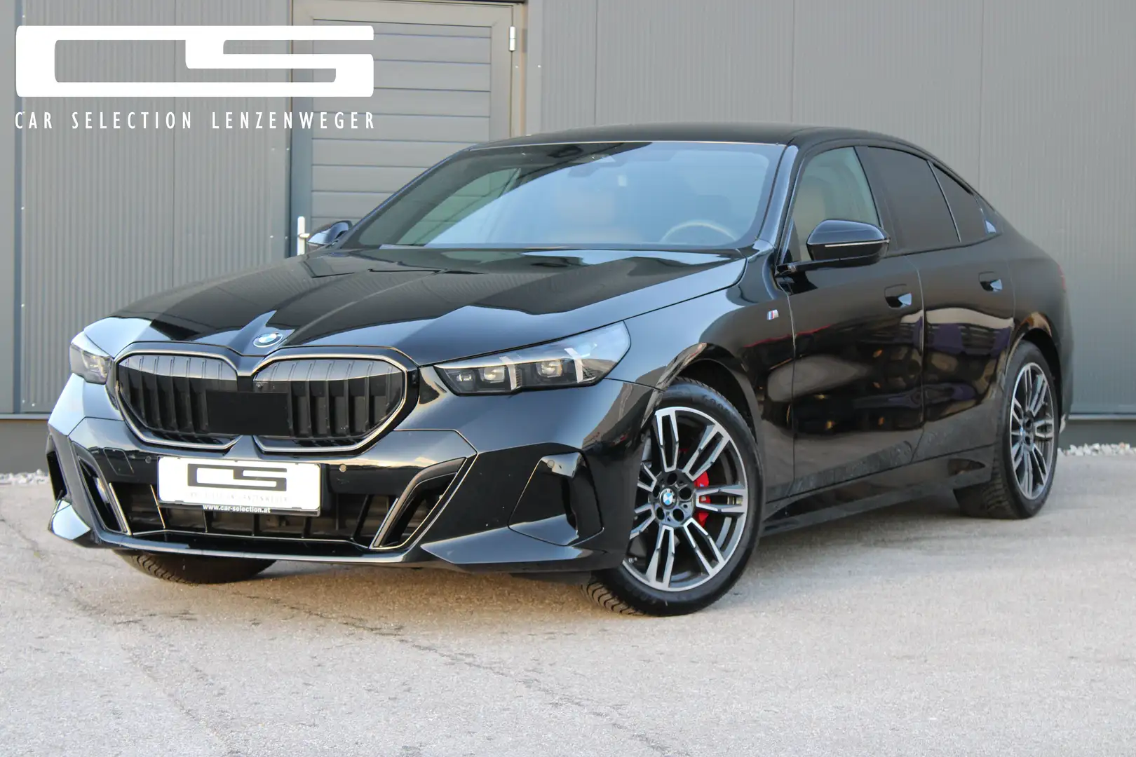 BMW 520 520 d xDrive M Sport *Werksgarantie* Noir - 1
