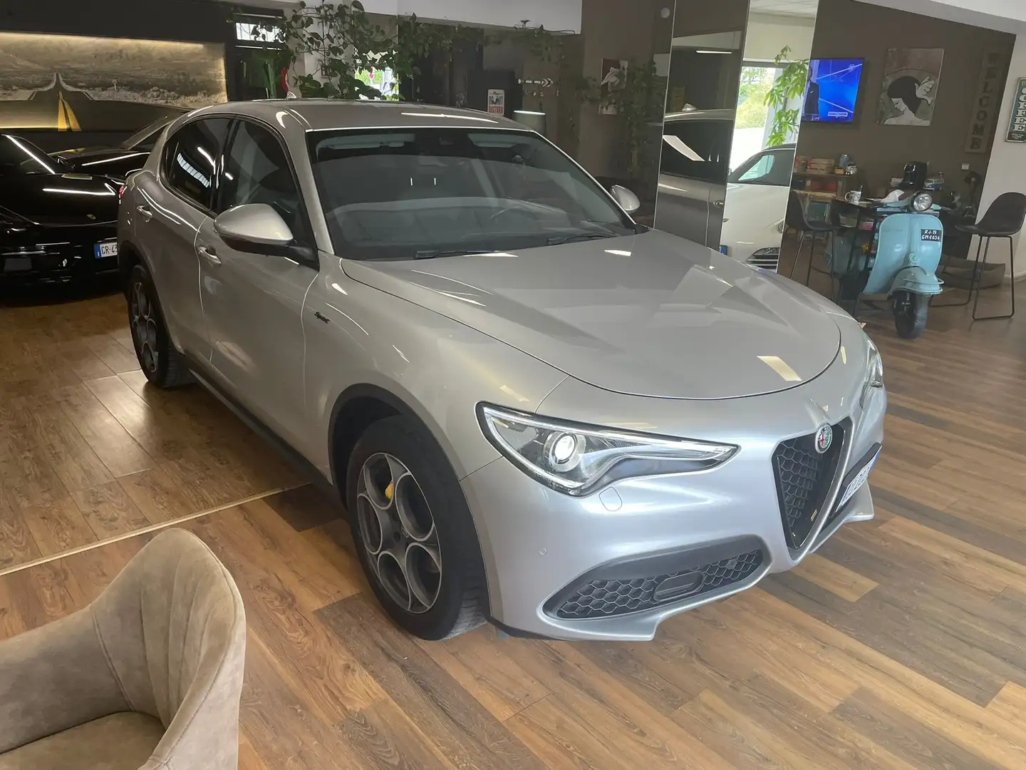 Alfa Romeo Stelvio Stelvio 2.2 t Sprint Q4 190cv auto Grigio - 1