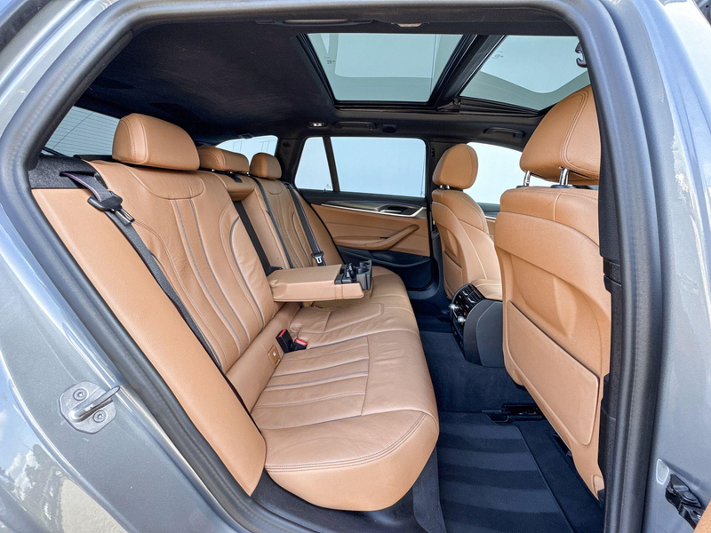 BMW 530 5 Serie Touring 530e High Ex | M Sport | Panoramad — photo 9