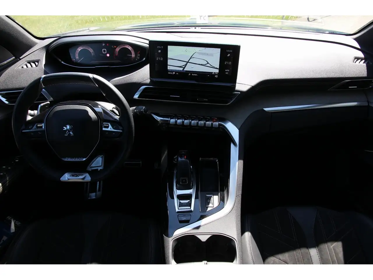 Peugeot 5008 GT PT 180 EAT8 7-S Carplay 360° LED Focal 15