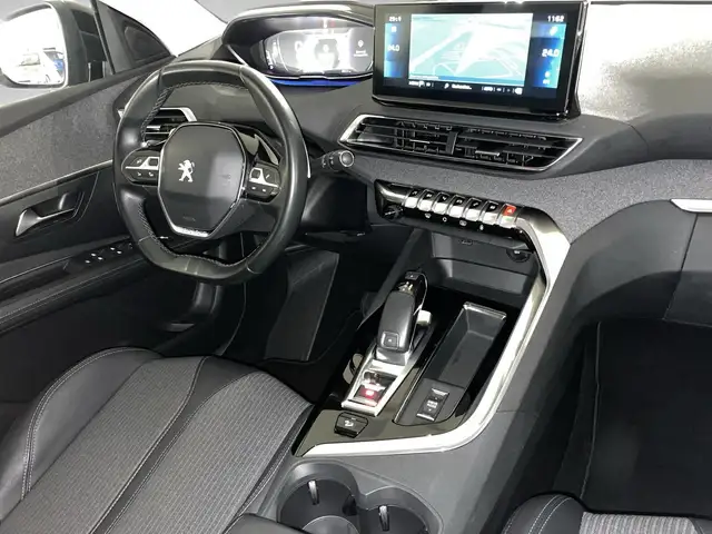 Peugeot 3008 view 7