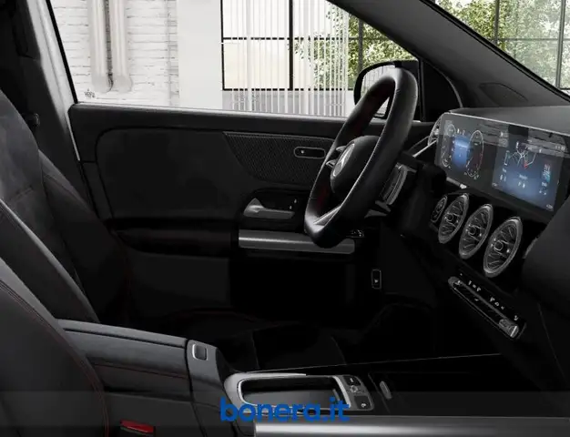 Mercedes-Benz Gla view 7