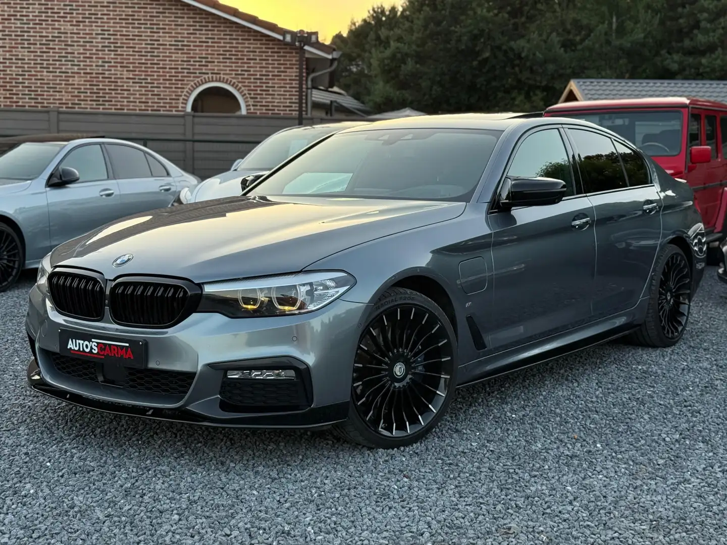 BMW 530 M5 Performance Full Optie OpenD Navi CruiseC Airco Gris - 1