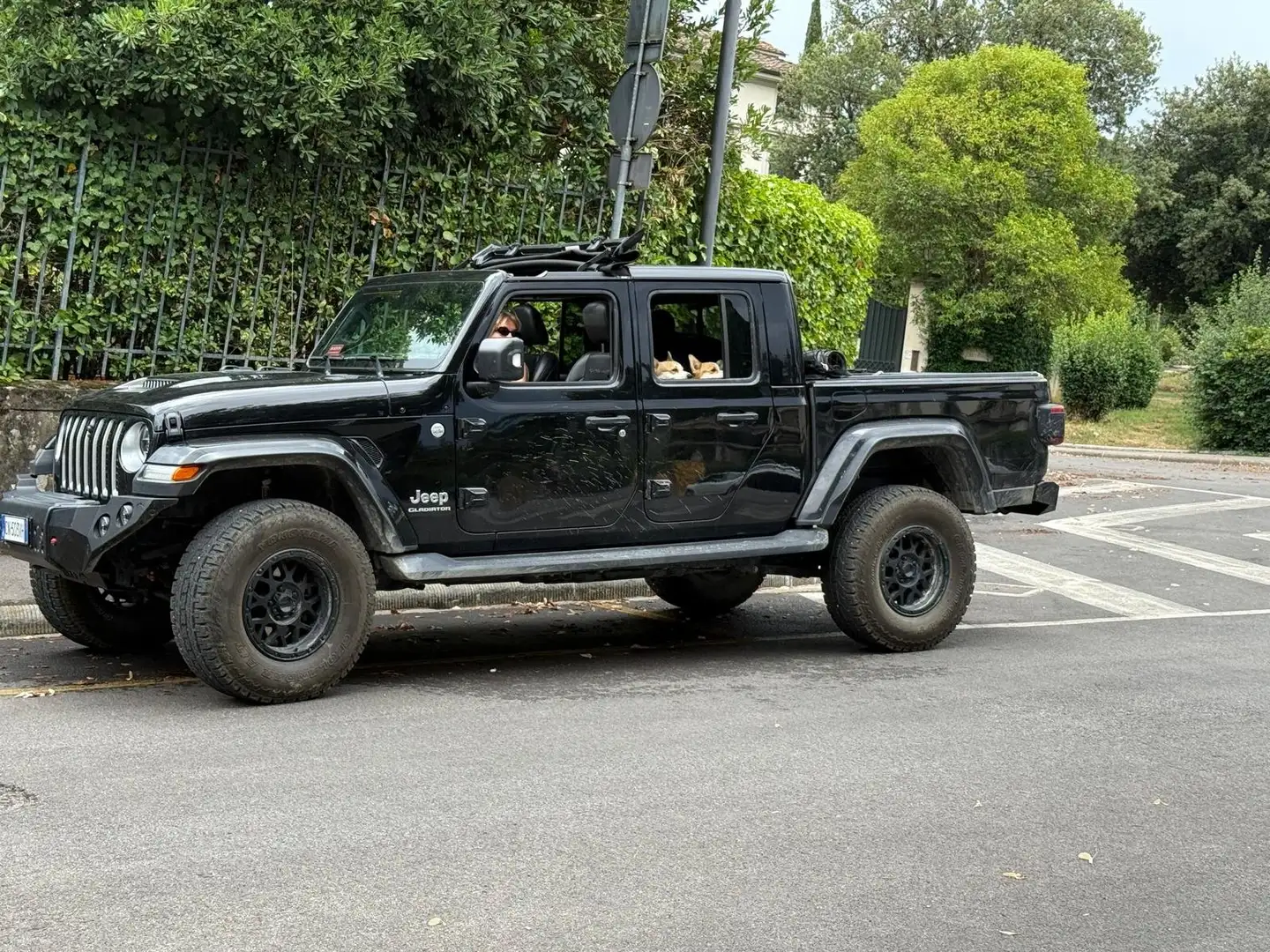 Jeep Gladiator 3.0 V6 4X4 ROCK'S EDITION GARANZIA JEEP 2027 Negro - 2