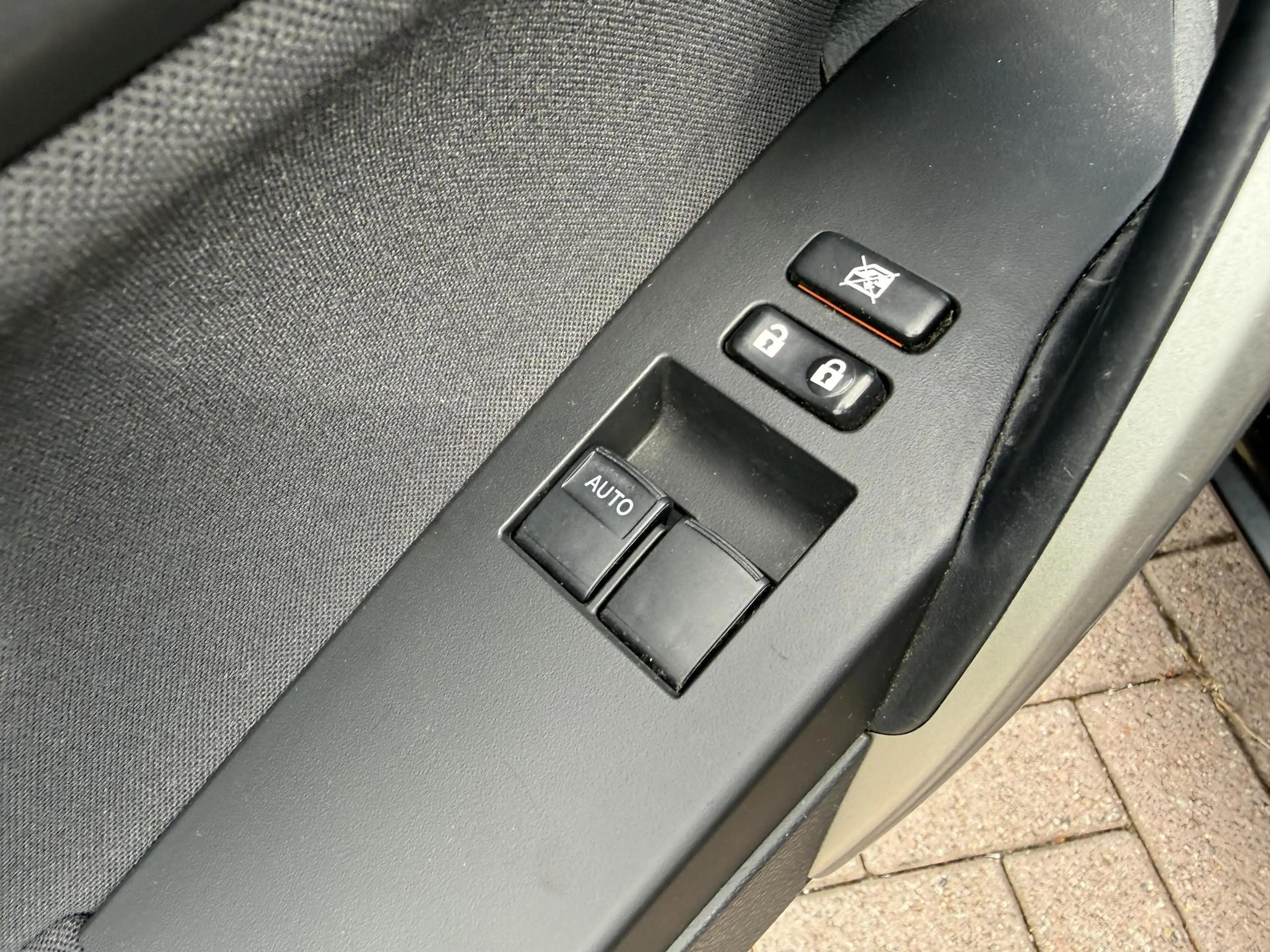 Toyota Auris Touring Sports 1.8 Hybrid Lease 136PK | Climate Co — photo 13