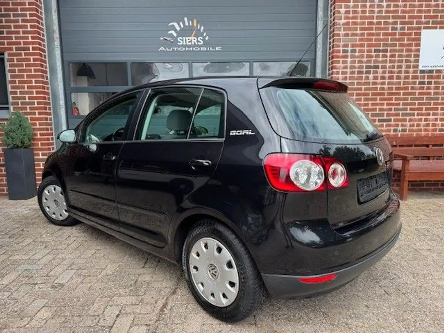 Volkswagen Golf Plus GOLF PLUS 1.4i KLIMA-AUTOM,TEMP,SITZHEIZUNG,GOAL Noir - 2