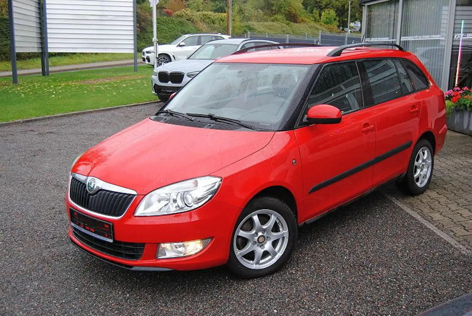 Skoda Fabia 1.2l TSI Autom.Style Edition Combi.Sitzhei Červená - 1