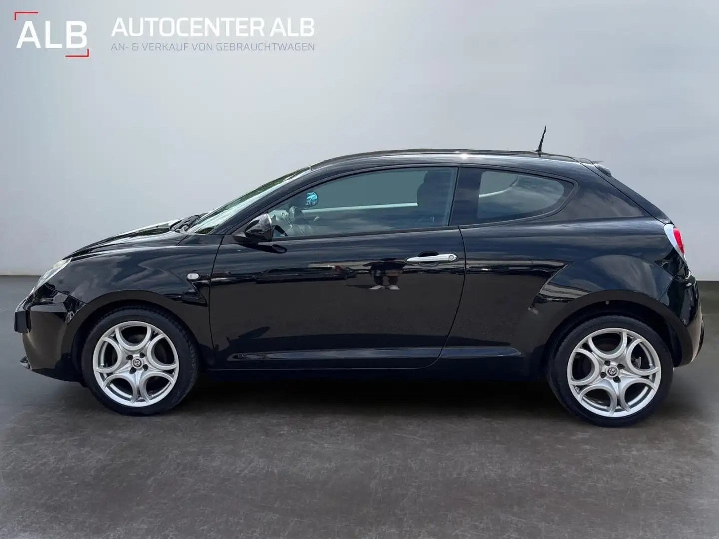 Alfa Romeo MiTo Basis/2.HAND/KLIMA/SHZ/HU NEU/EURO6/ Schwarz - 2