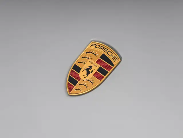 Porsche Taycan view 10