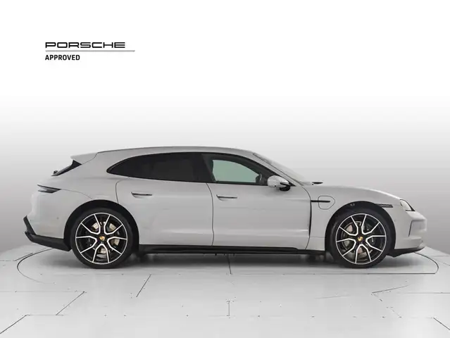 Porsche Taycan view 6