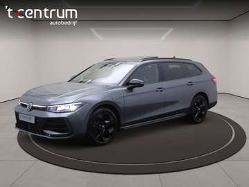 1.5 eHybrid R-Line 272 PK PHEV, Panoramadak, Trekh