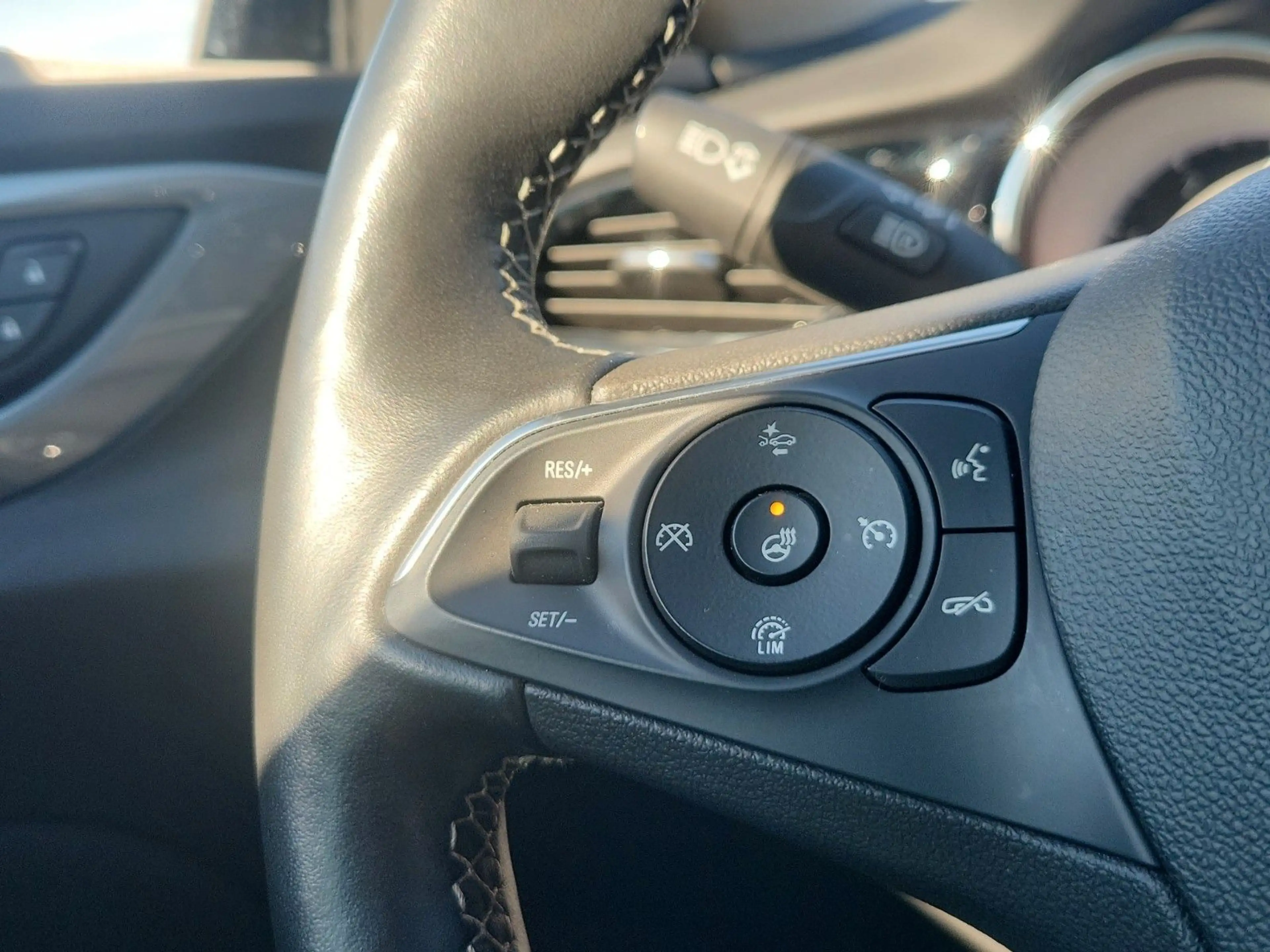 Opel Insignia B ST "Business Edition" 1-Hand/Voll-LED — photo 13