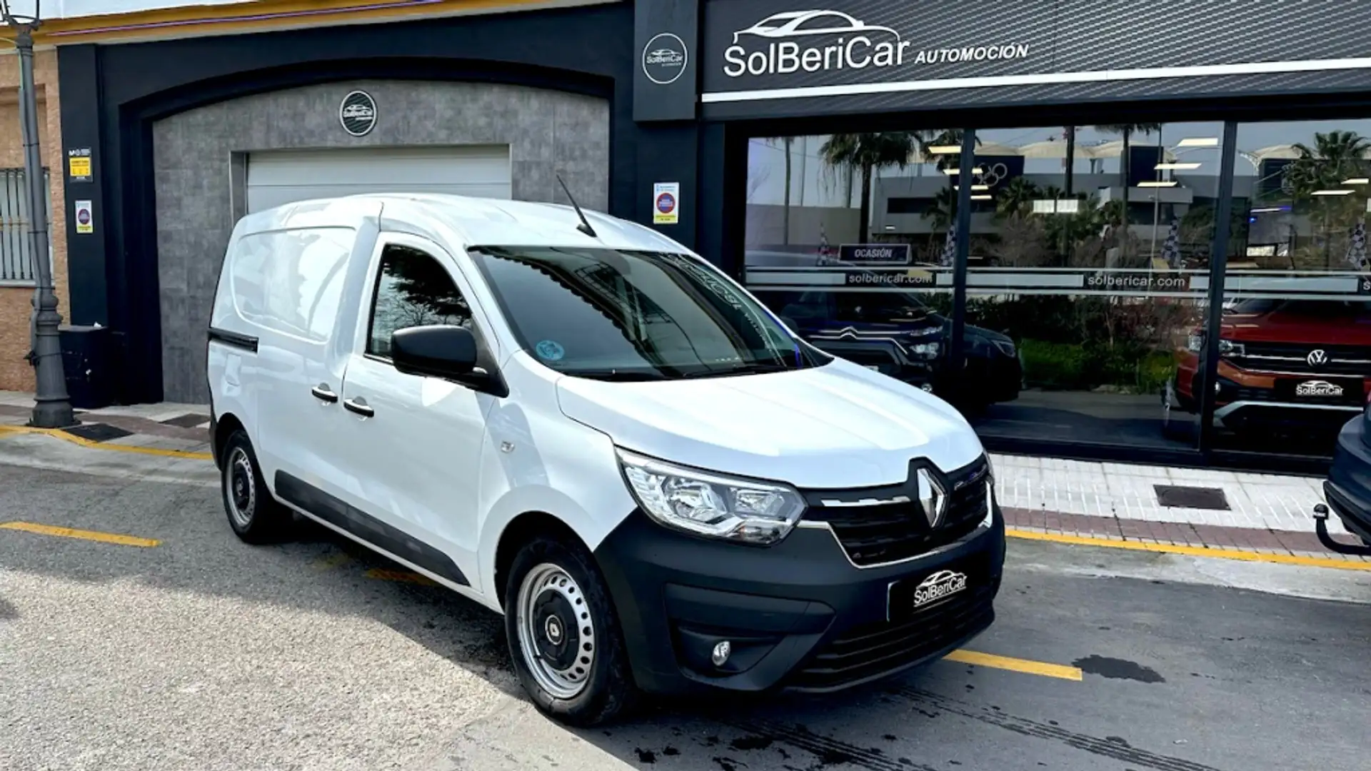 Renault Express 1.5 Blue dCi Confort 70kW Wit - 1