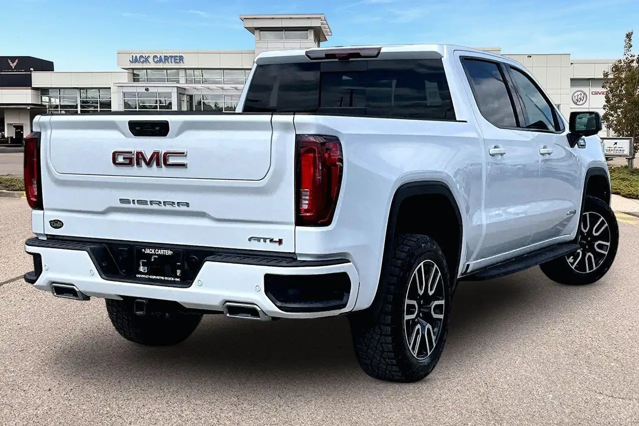 GMC Sierra 1500 photo GMC Sierra 1500