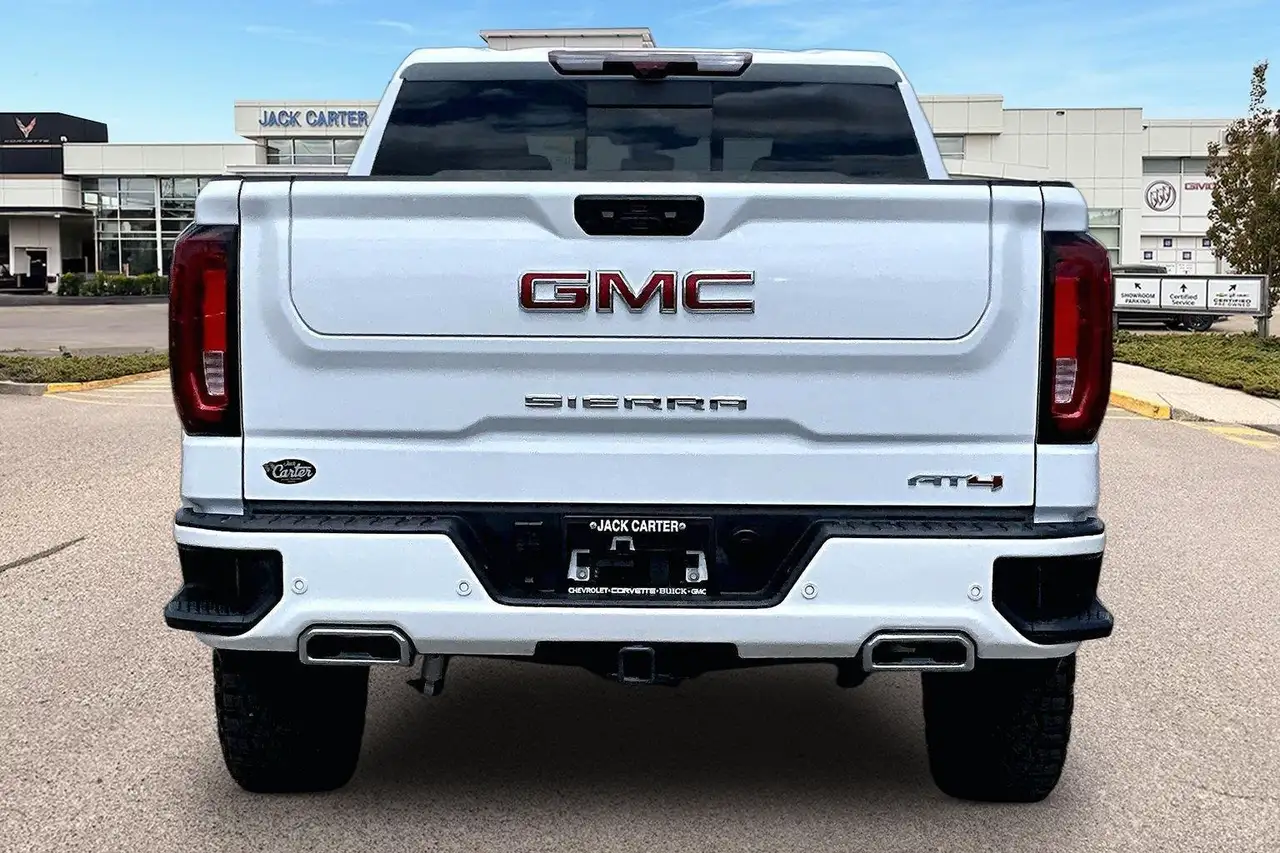 GMC Sierra 1500 photo GMC Sierra 1500
