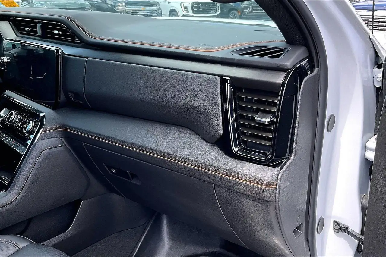 GMC Sierra 1500 photo GMC Sierra 1500