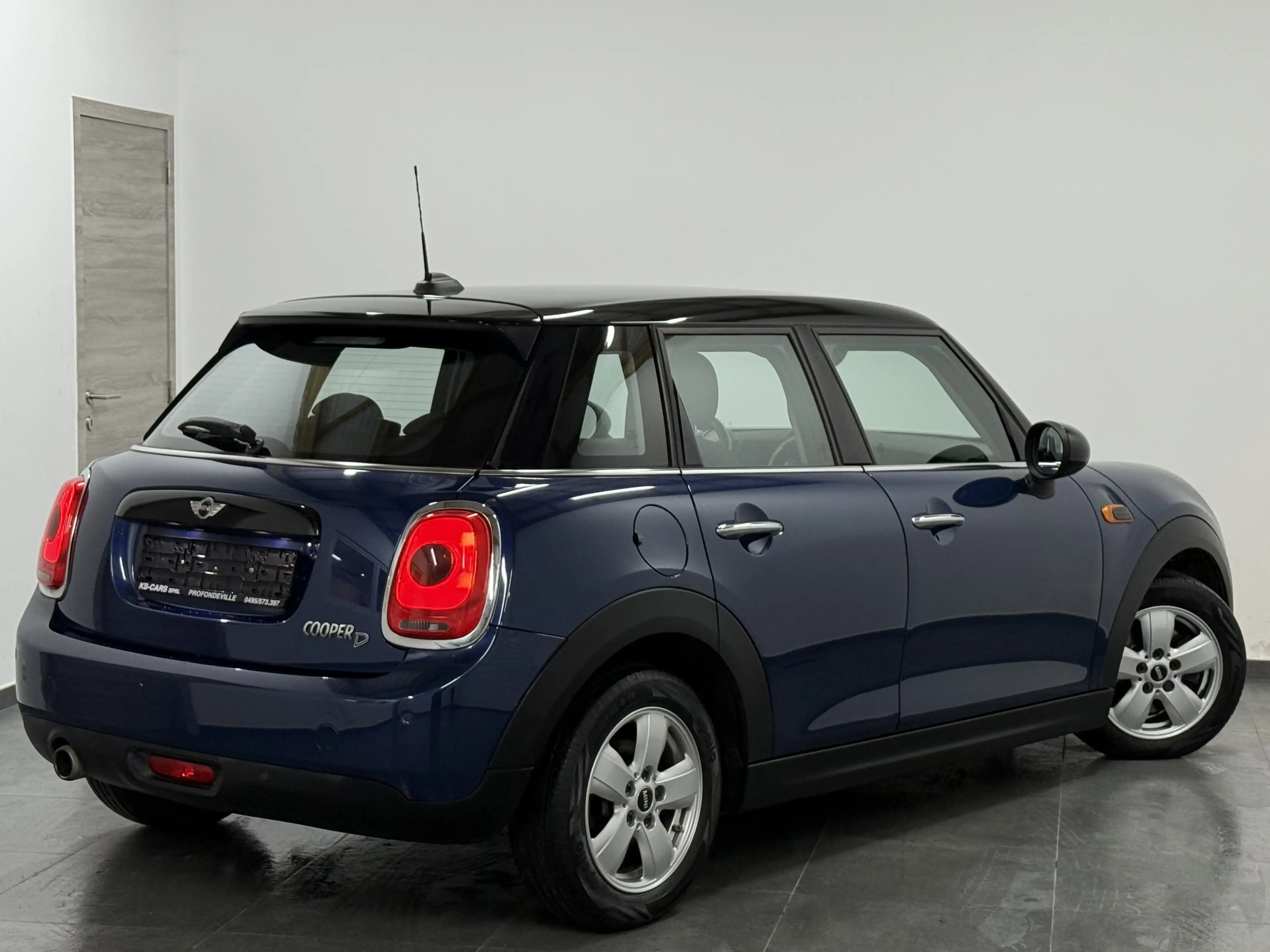 MINI Cooper D 1.5 D Cooper Euro6 - Navi - Carnet — photo 3
